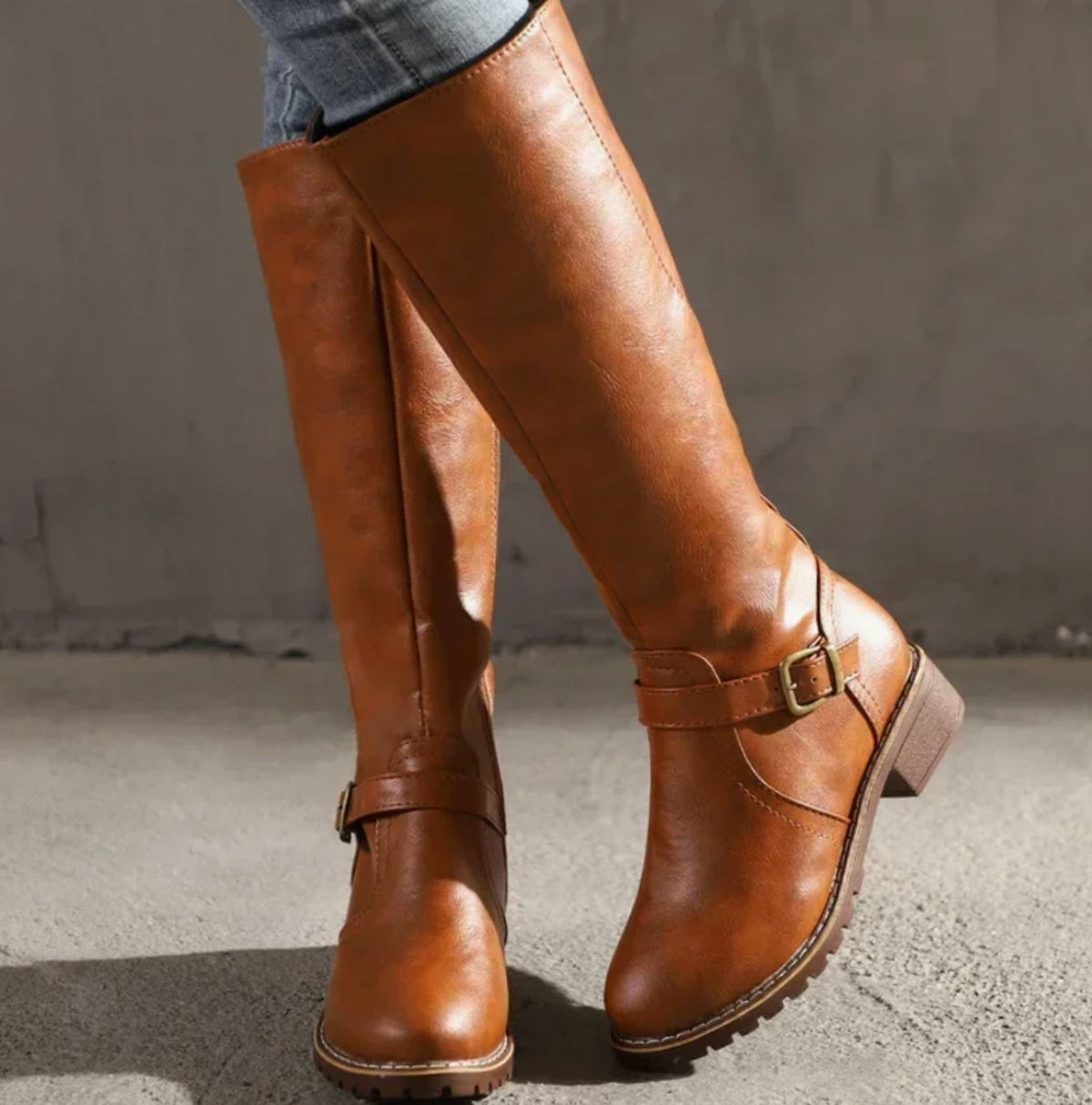 Women's Block-Heel Leather Riding Boots for Evening Wear – Brown