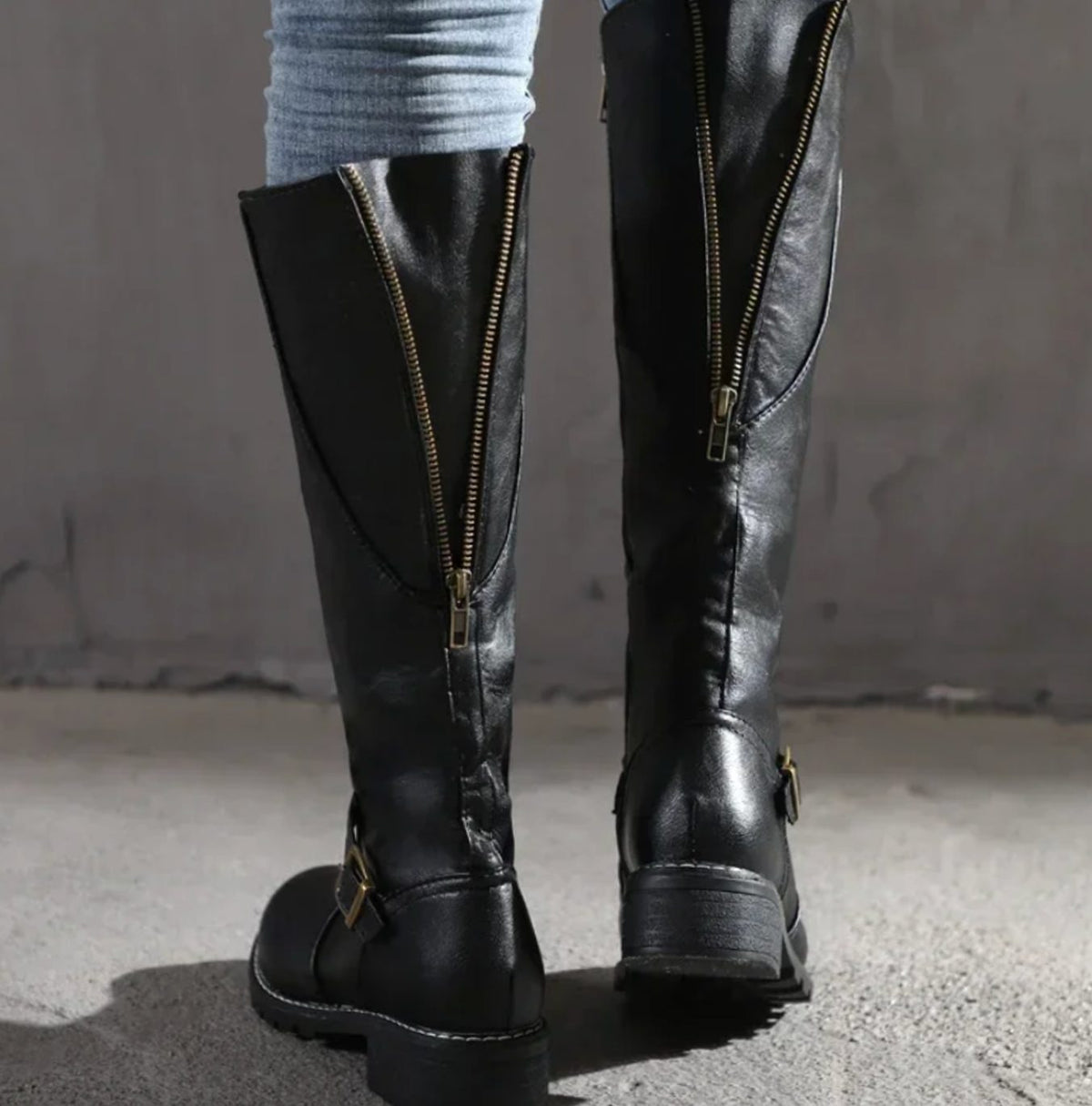 Women's Block-Heel Leather Riding Boots for Evening Wear – view 5