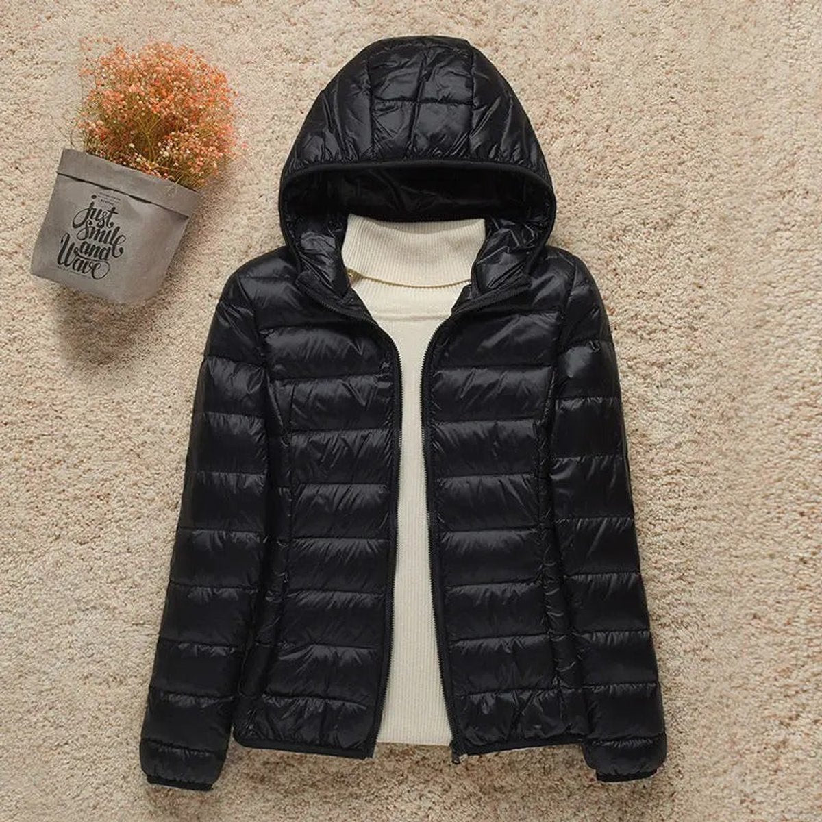 Women's Light-Weight Packable Puffer Jacket – Black