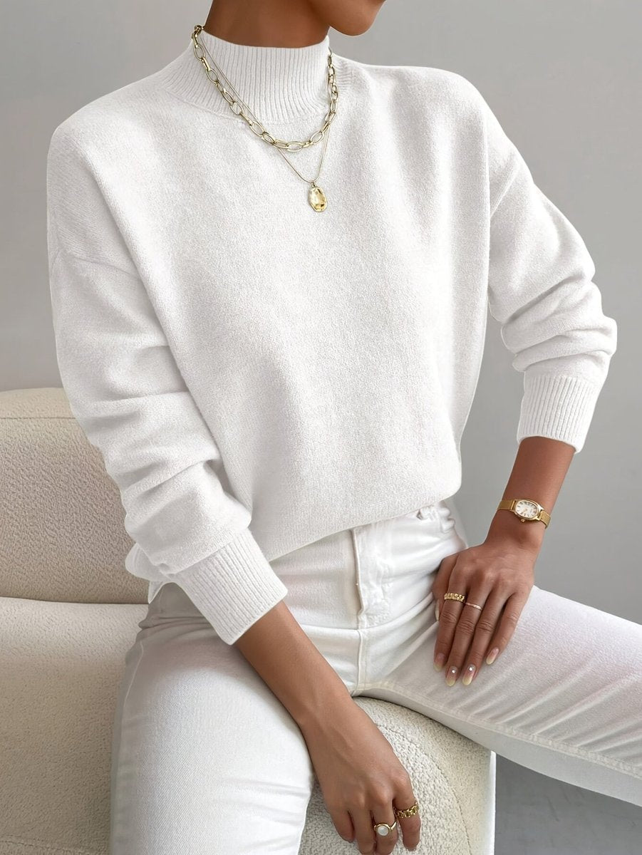 Women's Mock-Neck Oversized Knit Roll-Neck Pullover – White