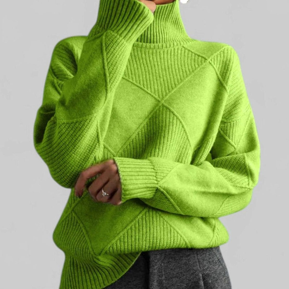 Women's Relaxed-Fit Argyle Knit Roll-Neck Pullover – Green