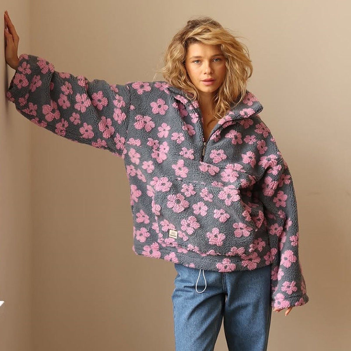 Women's Loose-Fit Flower-Print Sherpa Fleece Half-Zip Pullover – view 2