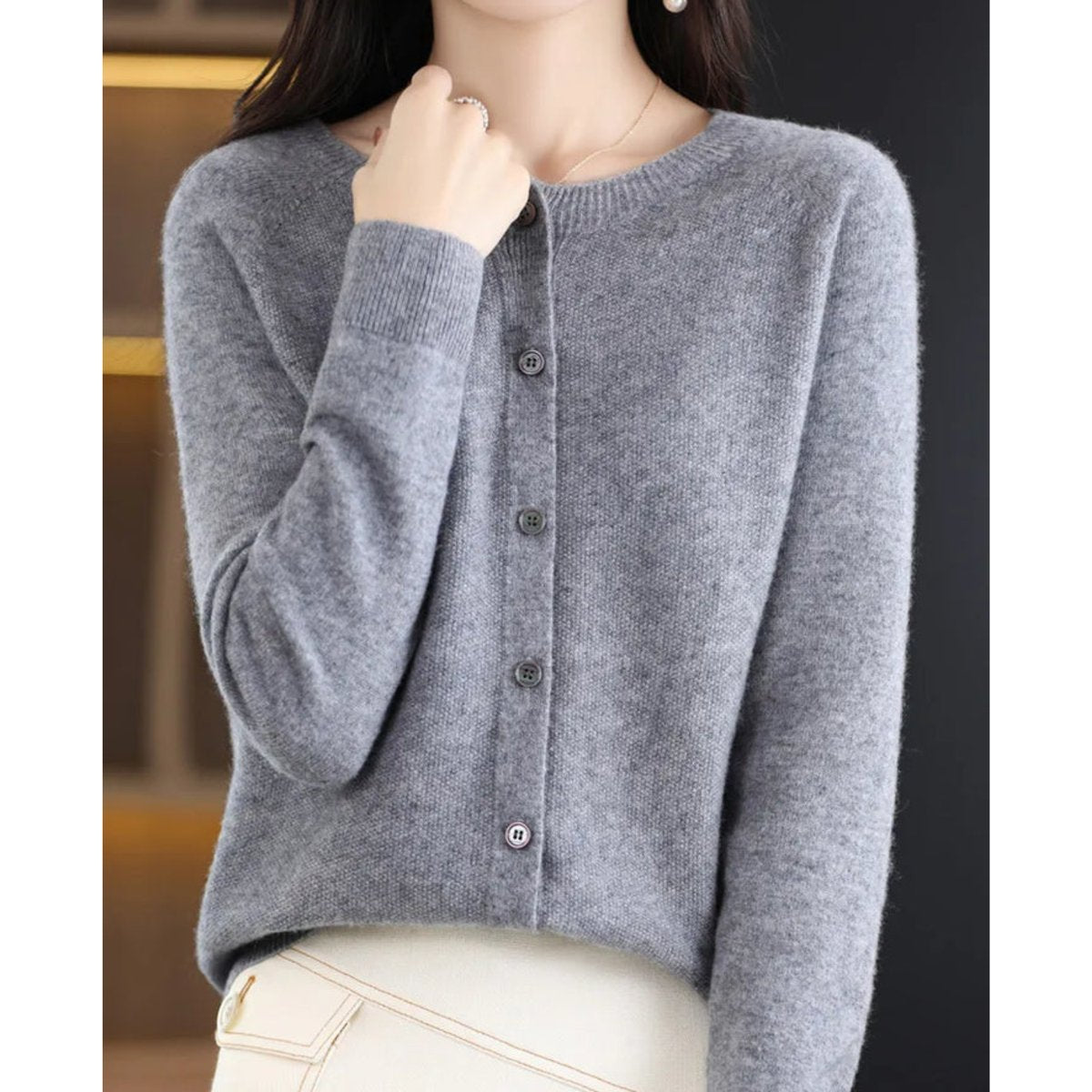 Women's Relaxed-Fit Merino Wool Button-Front Knit Cardigan – view 7