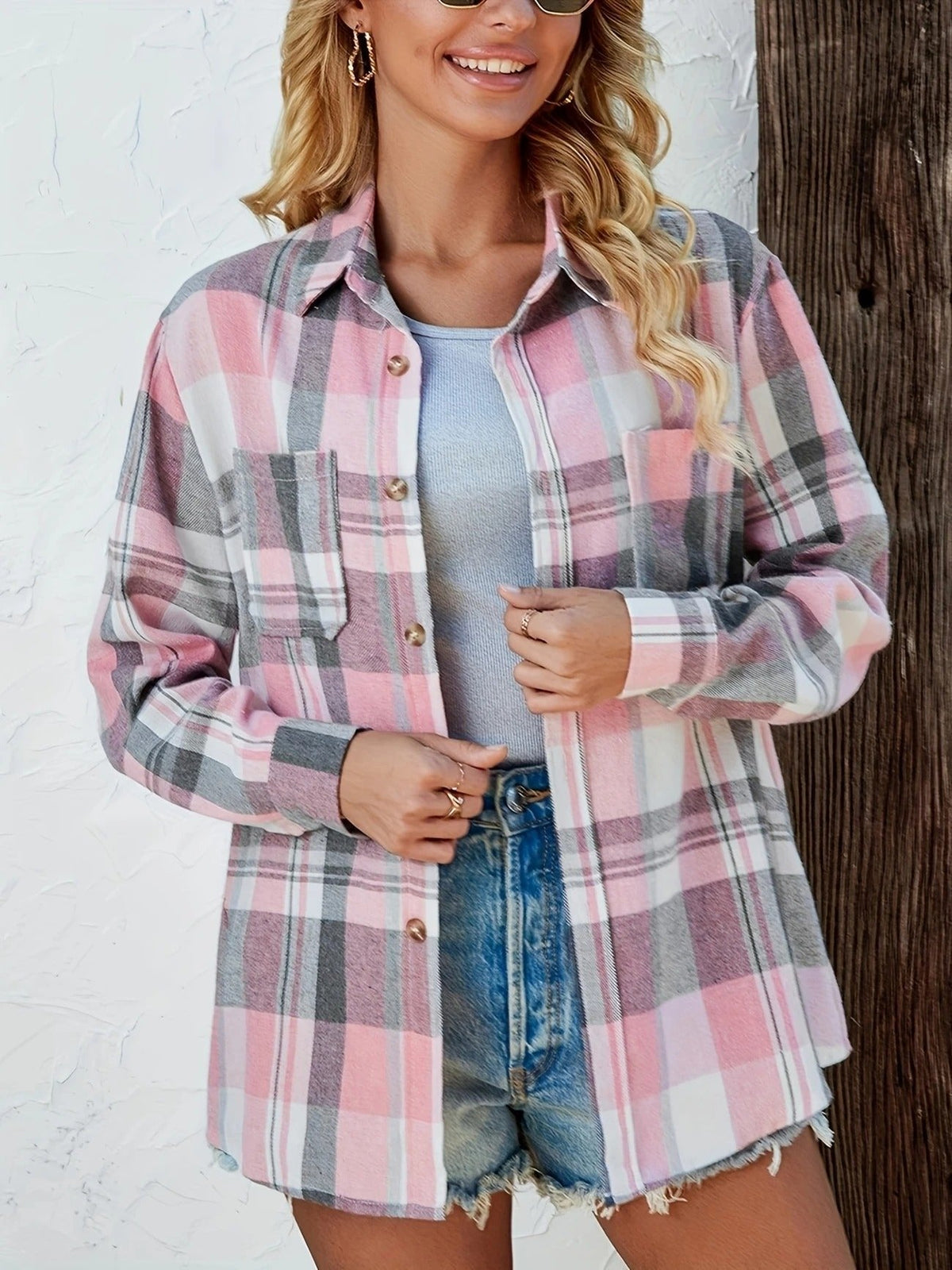 Women's Loose-Fit Plaid Flannel Open-Style Shirt – view 3