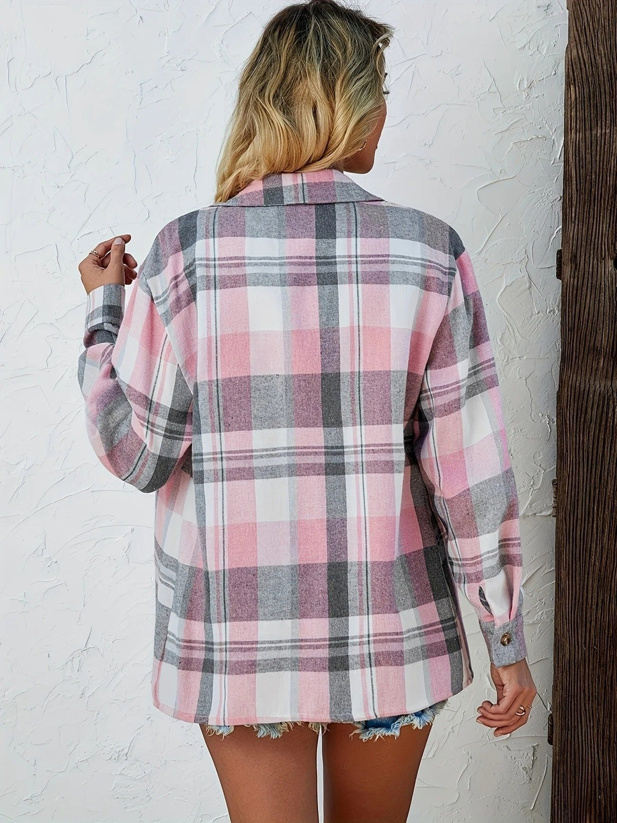 Women's Loose-Fit Plaid Flannel Open-Style Shirt – view 6