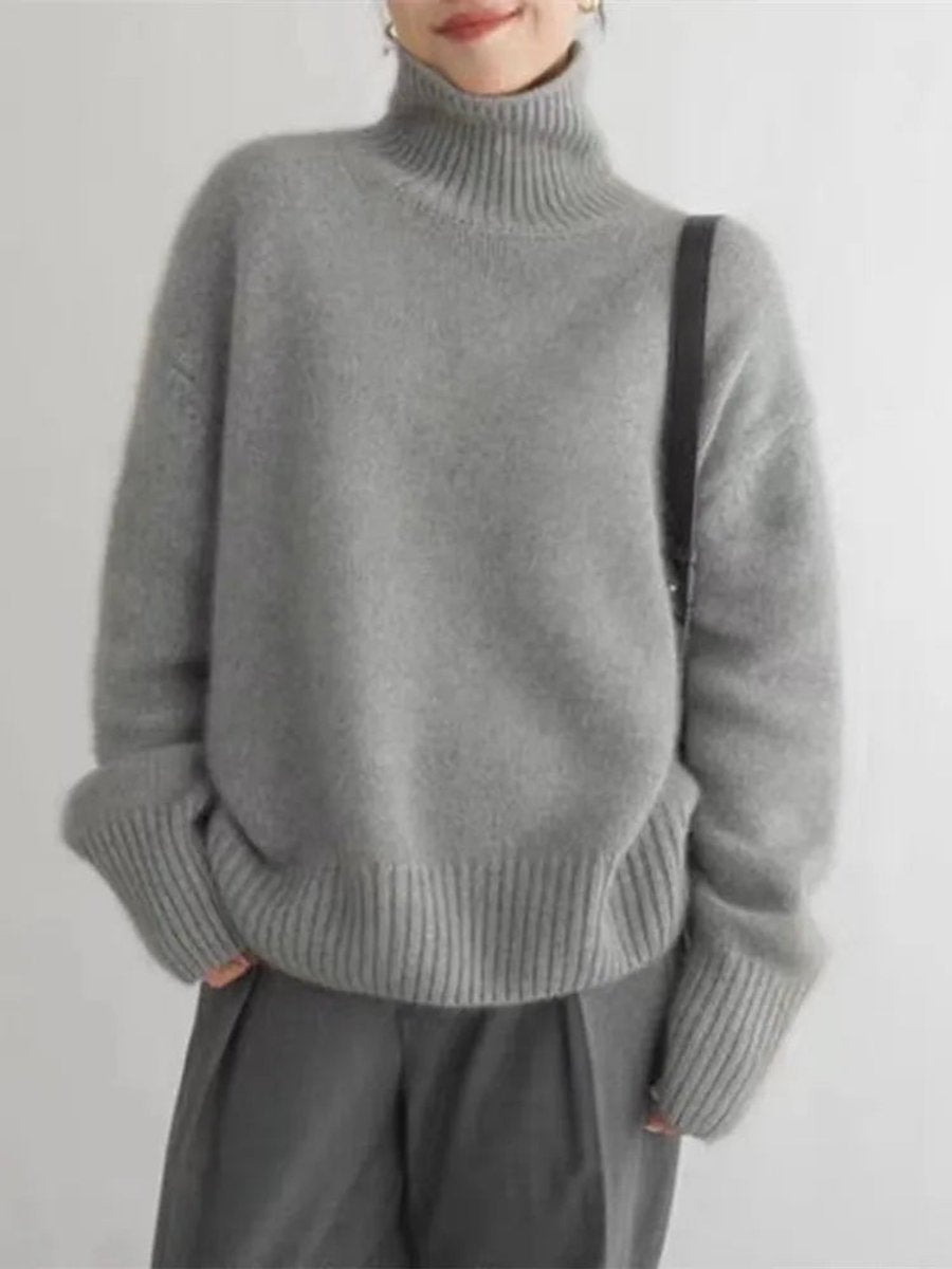 Women's Loose-Fit Roll-Neck Plush Knit Pullover – view 4