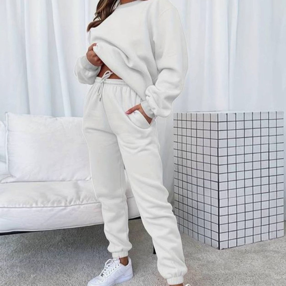 Women's Easy-Fit Crew-Neck Sweatshirt and Jogger Set – White