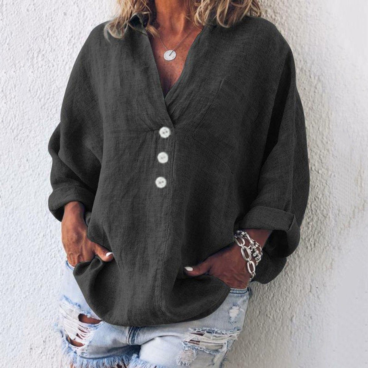 Women's Loose-Fit Cotton Linen V-Neckline Knit Pullover – Black