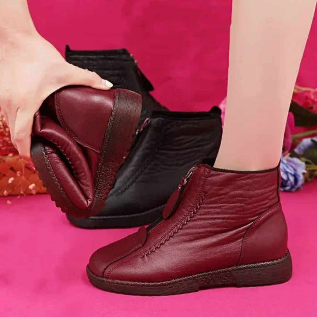 Women's Slip-Resistant Fleece-Backed Leather Booties – view 3