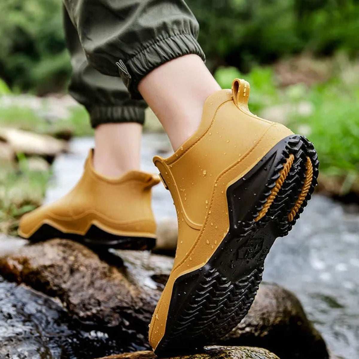 Women's Weatherproof Easy-On Chelsea Rain Boots – view 3