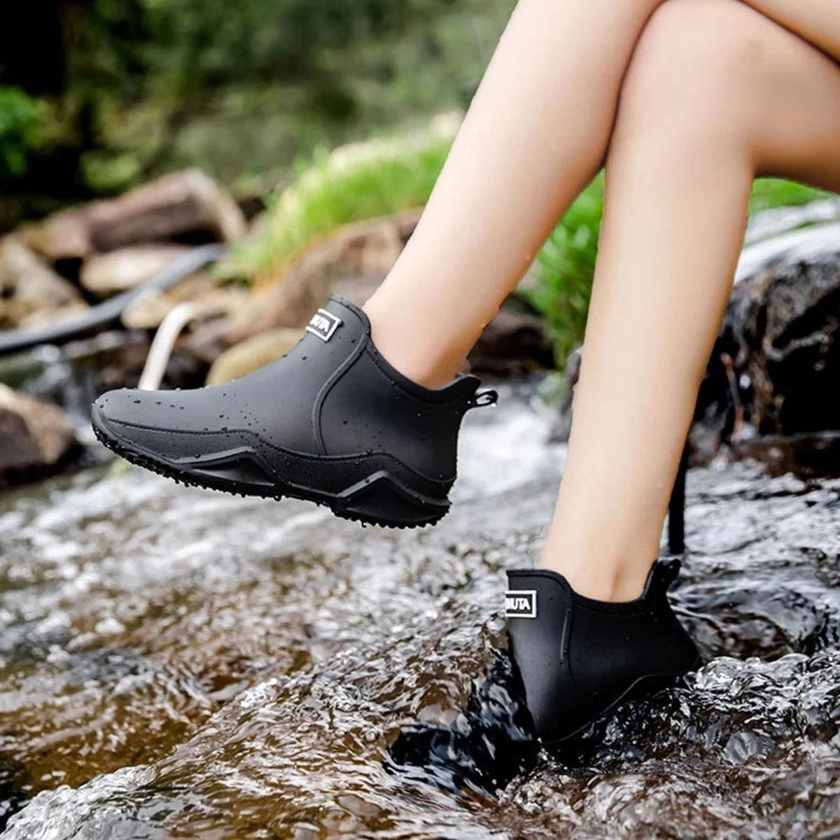 Women's Weatherproof Easy-On Chelsea Rain Boots – view 5