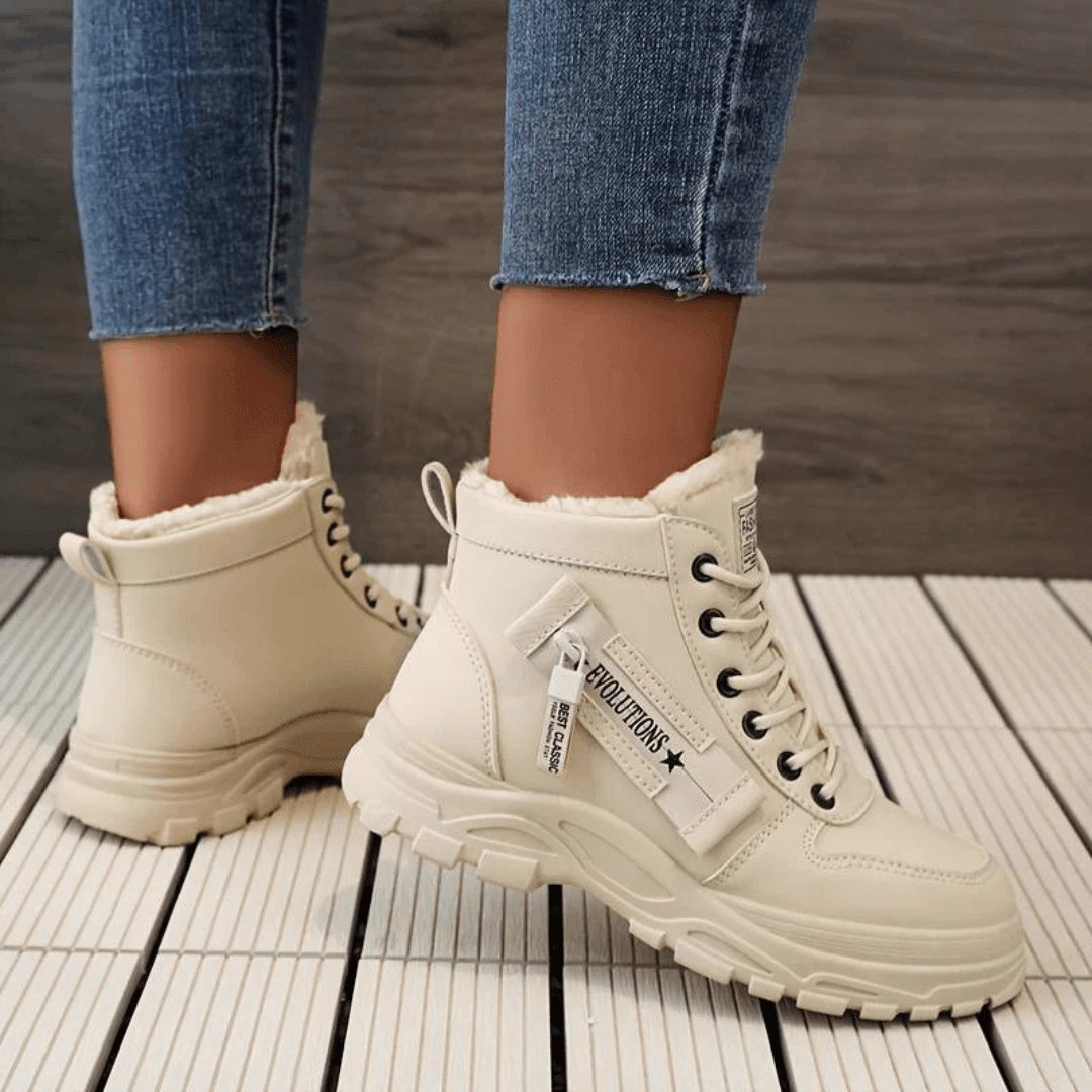 Women's Weatherproof Thermal-Lined Cold-Weather Boots – view 6